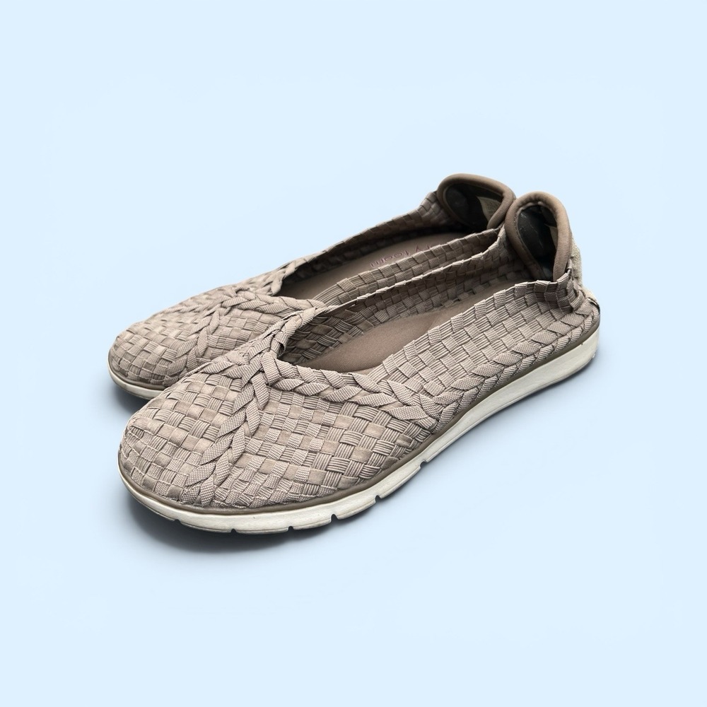 Skechers Memory Foam Woven Slip On Shoes Women's Size 8 Taupe Comfort Flats